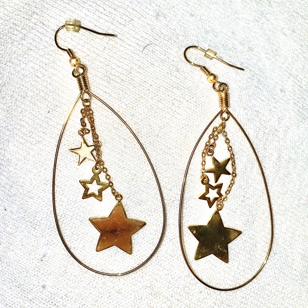 Gold dangle tear drop and star earrings